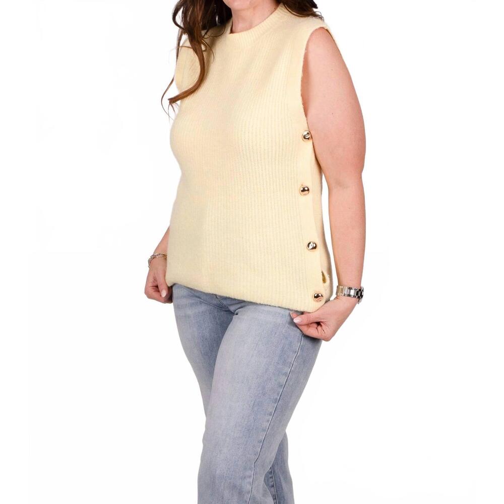 NEW Q2 regal row knit sleeveless top in butter